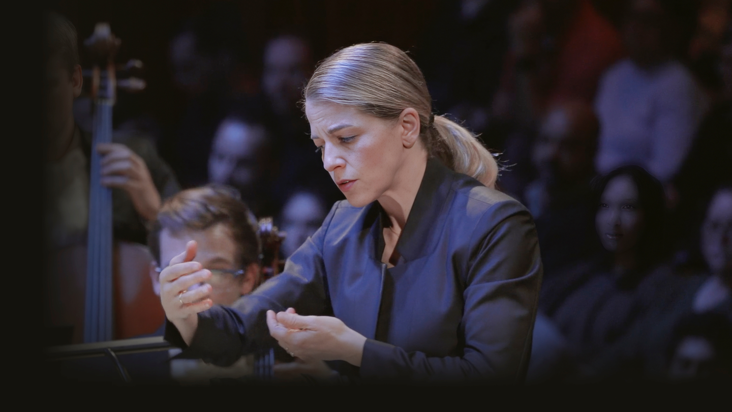 Karina Canellakis Conducts Mozart
